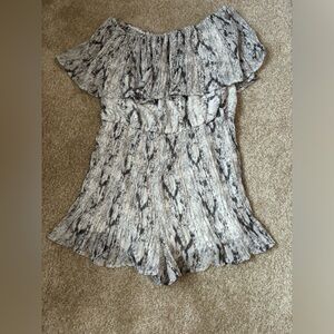 Snake Skin Romper Size:L